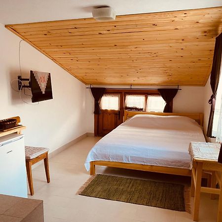 Vita Stulba Guest House Сандански Екстериор снимка
